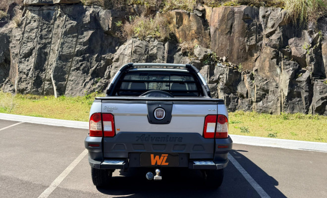 Fiat Strada Adventure1.8/ 1.8 LOCKER Flex CD 2010 Flex-18