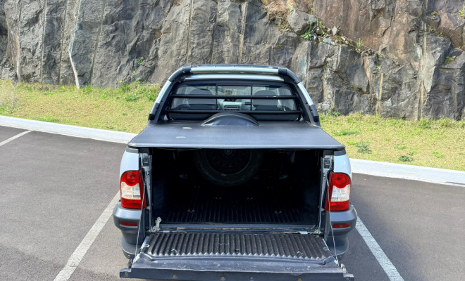 Fiat Strada Adventure1.8/ 1.8 LOCKER Flex CD 2010 Flex-15