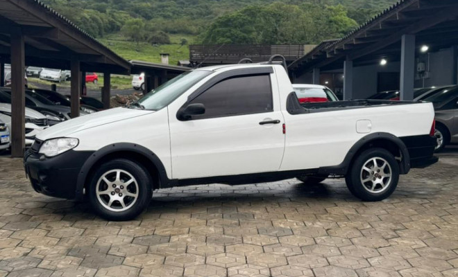 Fiat Strada 1.4 mpi Fire Flex 8V CS 2010 Flex