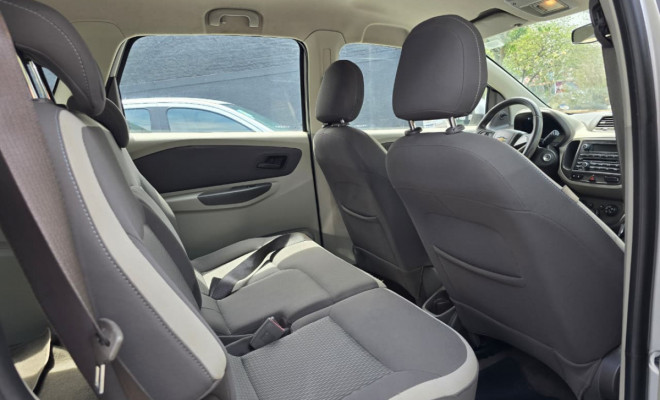 GM - Chevrolet SPIN LT 1.8 8V Econo.Flex 5p Aut. 2013 Flex-6