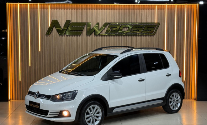 VW - VolksWagen Fox TRACK 1.0 Flex 12V 5p 2016 Flex-1