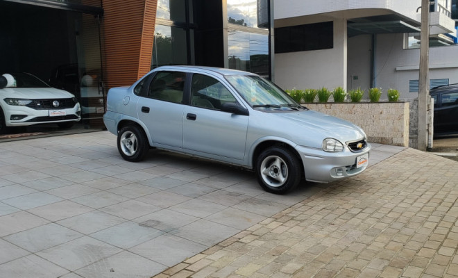 GM - Chevrolet Classic Life/LS 1.0 VHC FlexP. 4p 2010 Flex