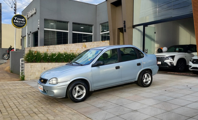 GM - Chevrolet Classic Life/LS 1.0 VHC FlexP. 4p 2010 Flex-0