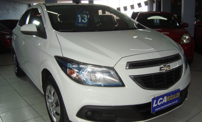 GM - Chevrolet ONIX HATCH LT 1.4 8V FlexPower 5p Mec. 2013 Flex