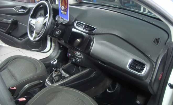 GM - Chevrolet ONIX HATCH LT 1.4 8V FlexPower 5p Mec. 2013 Flex-6