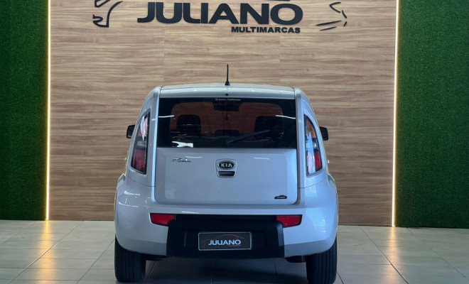 Kia Motors SOUL 1.6/ 1.6 16V FLEX Mec. 2011 Gasolina-13