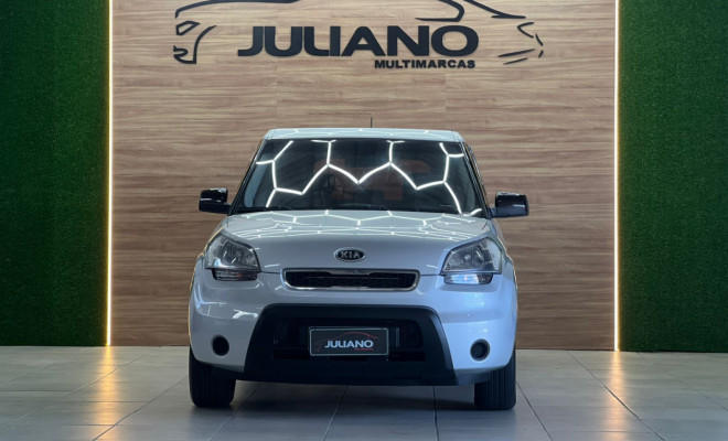 Kia Motors SOUL 1.6/ 1.6 16V FLEX Mec. 2011 Gasolina-12