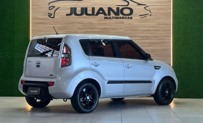 Kia Motors SOUL 1.6/ 1.6 16V FLEX Mec. 2011 Gasolina-1