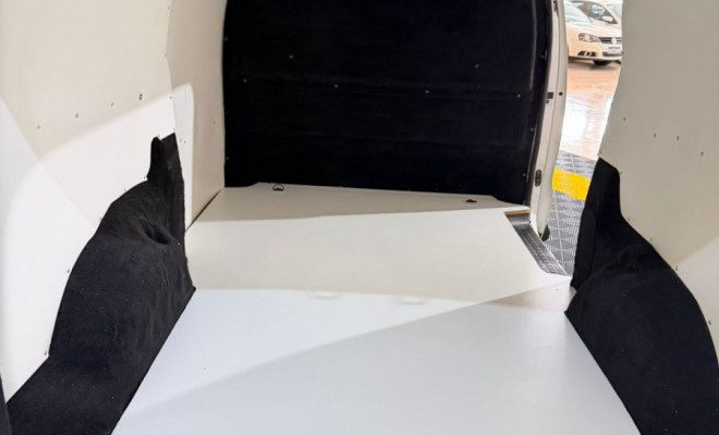 Citroën Jumpy 1.6  Furgão Pack Turbo Diesel 2020 Diesel-12