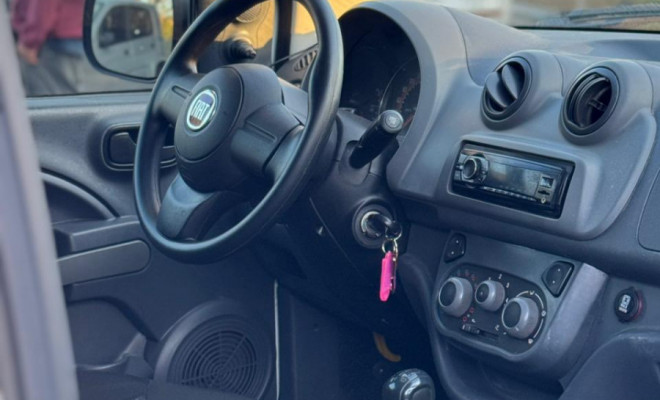 Fiat Fiorino Furgão Work. HARD 1.4 Flex 8V 2p 2017 Flex-6