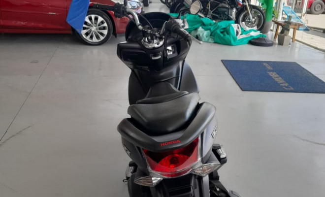 HONDA PCX 150/DLX 2015 Gasolina-4