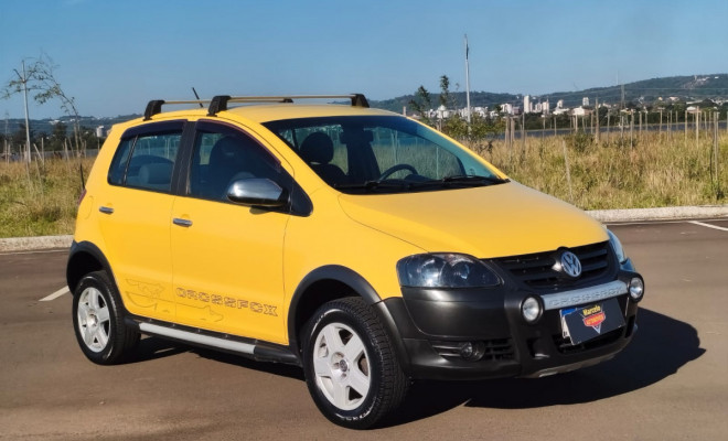 VW - VolksWagen CROSSFOX 1.6 Mi Total Flex 8V 5p 2009 Flex
