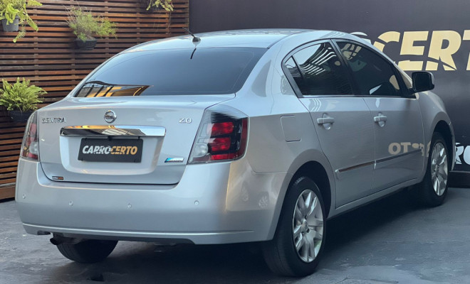 Nissan Sentra 2.0 Mec. 2013 Flex-2