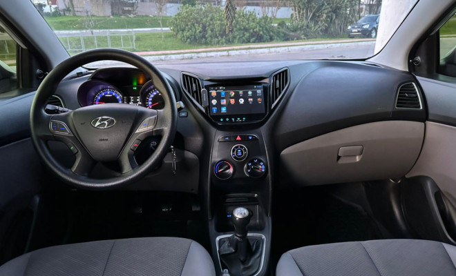 Hyundai HB20S Unique 1.0 Flex - 2019-10