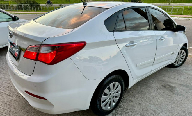 Hyundai HB20S Unique 1.0 Flex - 2019-2