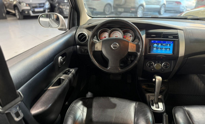 Nissan LIVINA SL 1.8 16V Flex Fuel Aut. 2013 Flex-5