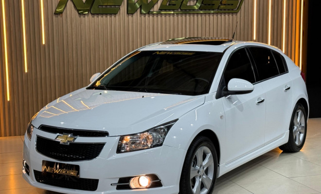 GM - Chevrolet CRUZE HB Sport LTZ 1.8 16V FlexP. 5p Aut 2014 Flex-3