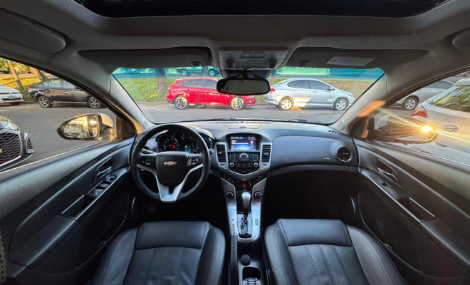 GM - Chevrolet CRUZE HB Sport LTZ 1.8 16V FlexP. 5p Aut 2014 Flex-5