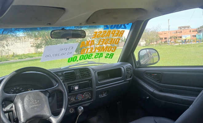 GM - Chevrolet S10 Pick-Up Std 2.8 4x4 CD TB Int.Dies. 2002 Diesel-8