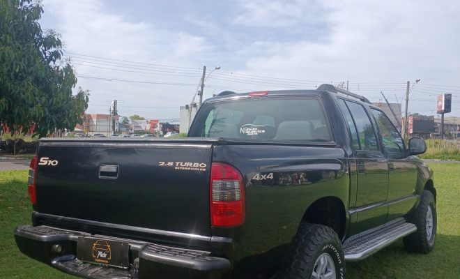GM - Chevrolet S10 Pick-Up Std 2.8 4x4 CD TB Int.Dies. 2002 Diesel-7