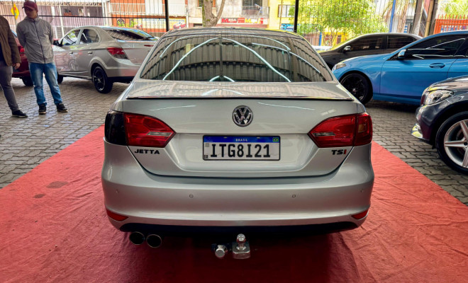 VW - VolksWagen JETTA Highline 2.0 TSI 16V 4p Tiptronic 2012 Flex-4