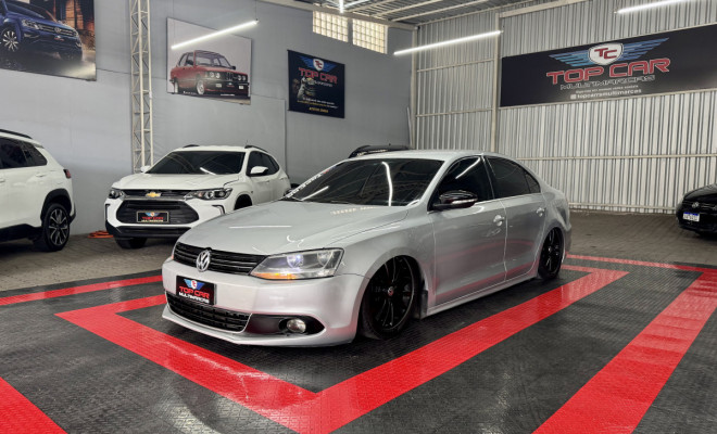 VW - VolksWagen JETTA Highline 2.0 TSI 16V 4p Tiptronic 2012 Flex-1