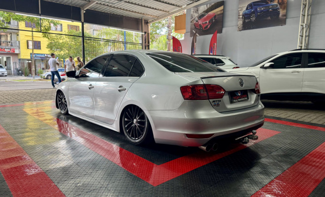 VW - VolksWagen JETTA Highline 2.0 TSI 16V 4p Tiptronic 2012 Flex-3