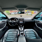 VW - VolksWagen JETTA Highline 2.0 TSI 16V 4p Tiptronic 2012 Flex-7