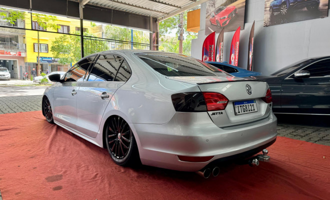 VW - VolksWagen JETTA Highline 2.0 TSI 16V 4p Tiptronic 2012 Flex-3