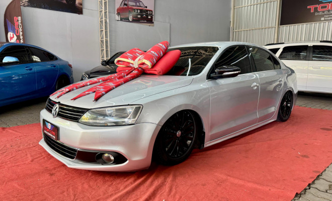 VW - VolksWagen JETTA Highline 2.0 TSI 16V 4p Tiptronic 2012 Flex-1