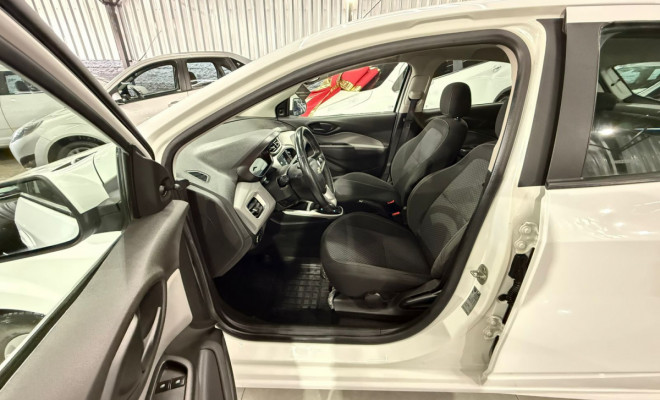 GM - Chevrolet ONIX HATCH LT 1.4 8V FlexPower 5p Aut. 2017 Flex-9