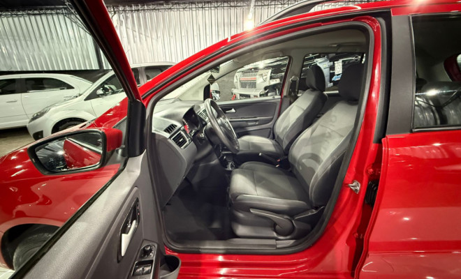 VW - VolksWagen SPACEFOX 1.6/ 1.6 Trend Total Flex 8V 5p 2012 Flex-9