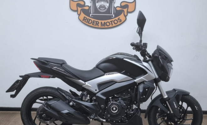 BAJAJ DOMINAR 250 2025 Gasolina