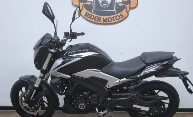 BAJAJ DOMINAR 250 2025 Gasolina-3