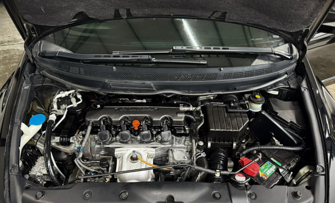Honda Civic Sed. LXL SE 1.8-6