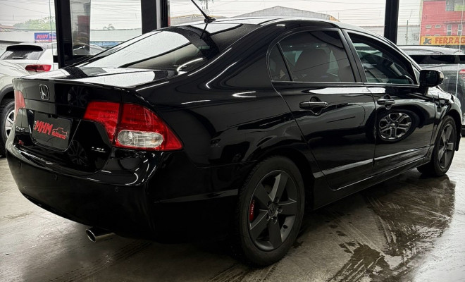 Honda Civic Sed. LXL SE 1.8-1
