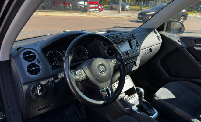VW - VolksWagen TIGUAN 2.0 TSI 16V 200cv Tiptronic 5p 2013 Gasolina-9