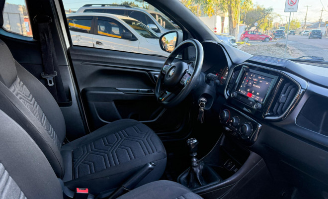 Fiat Strada Freedom 1.3 Flex 8V  CS Plus 2022 Flex-12