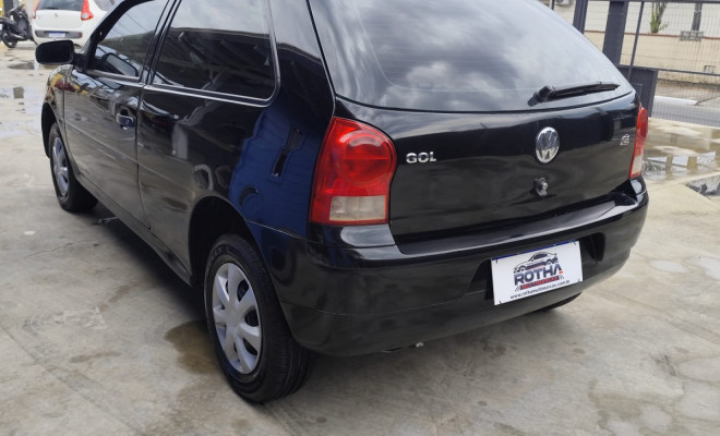 VW - VolksWagen Gol (novo) 1.0 Mi Total Flex 8V 2p 2013 Flex-2