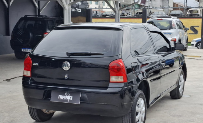 VW - VolksWagen Gol (novo) 1.0 Mi Total Flex 8V 2p 2013 Flex-1