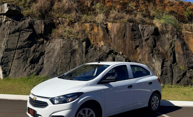 GM - Chevrolet ONIX HATCH Joy 1.0 8V Flex 5p Mec. 2020 Flex-0