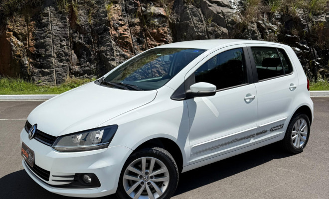 VW - VolksWagen Fox Connect 1.6 Flex 8V 5p 2020 Flex-3