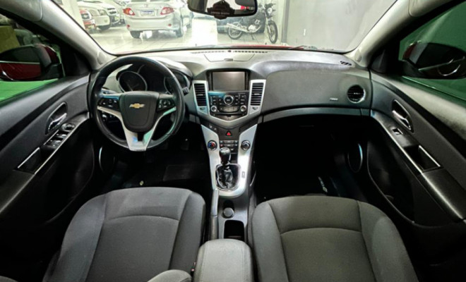 GM - Chevrolet CRUZE HB Sport LT 1.8 16V FlexP. 5p Mec 2014 Flex-4