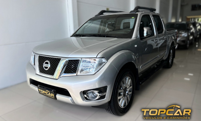 Nissan Frontier SL CD 4x4 2.5TB Diesel Aut 2015 Diesel-0