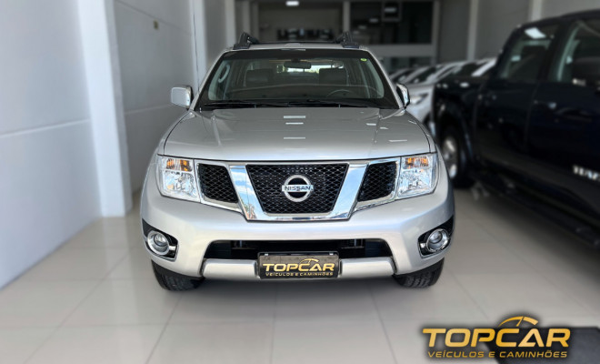 Nissan Frontier SL CD 4x4 2.5TB Diesel Aut 2015 Diesel