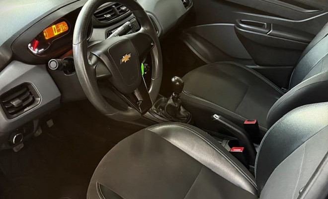 GM - Chevrolet ONIX HATCH Joy 1.0 Silver-4