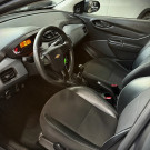 GM - Chevrolet ONIX HATCH Joy 1.0 Silver-4