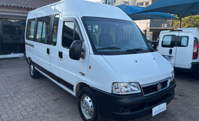 Fiat Ducato Multi Long. 2.3 T.Alto ME Diesel 2011 Diesel-1
