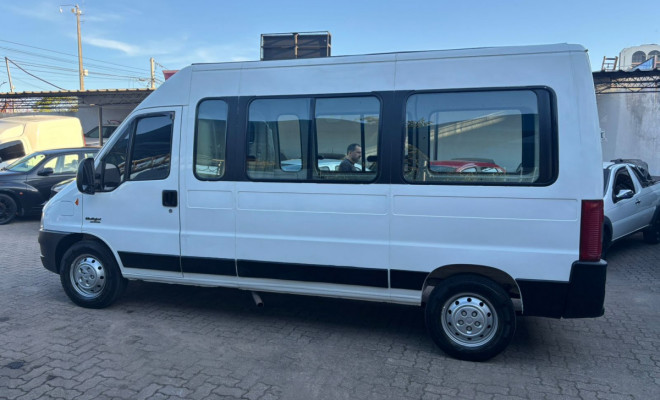 Fiat Ducato Multi Long. 2.3 T.Alto ME Diesel 2011 Diesel-6