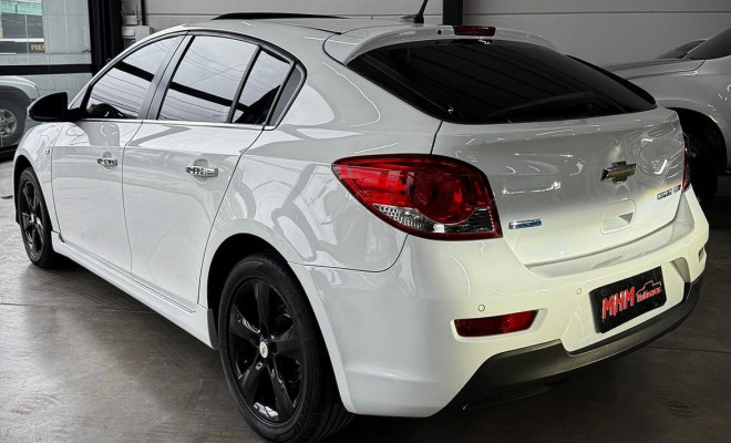 GM - Chevrolet CRUZE HB Sport LTZ 1.8-2